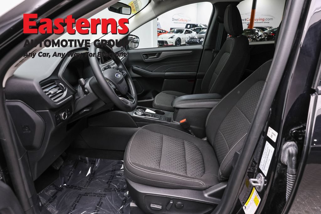 Used 2023 Ford Escape Active AWD/4WD image 13