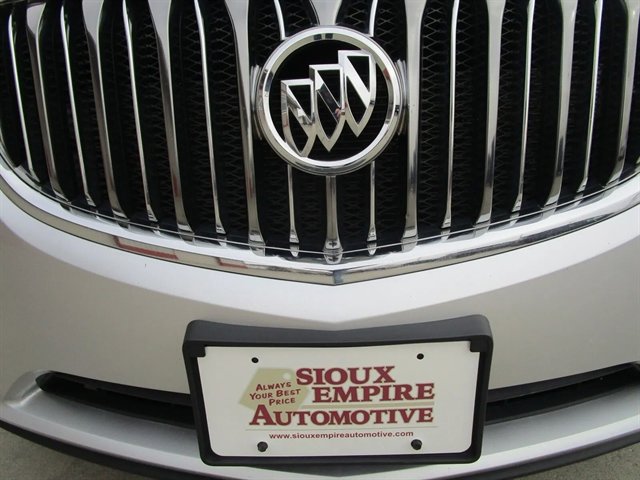 Used 2017 Buick Enclave Premium w/ Trailering Package image 21