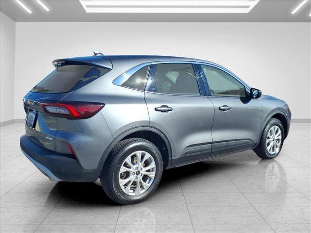 Used 2023 Ford Escape Active AWD/4WD image 11