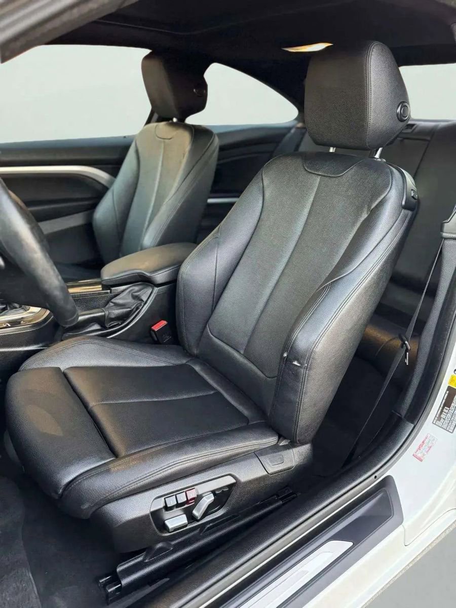 Used 2016 BMW 428i Coupe image 12