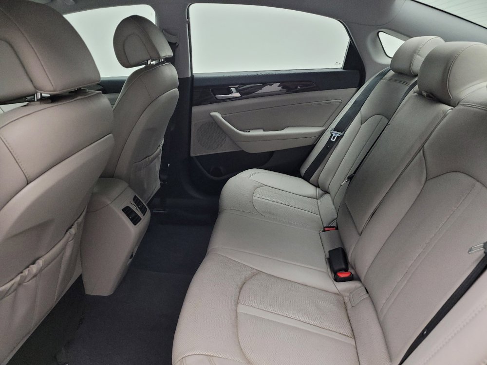 Used 2017 Hyundai Sonata Limited FWD image 18