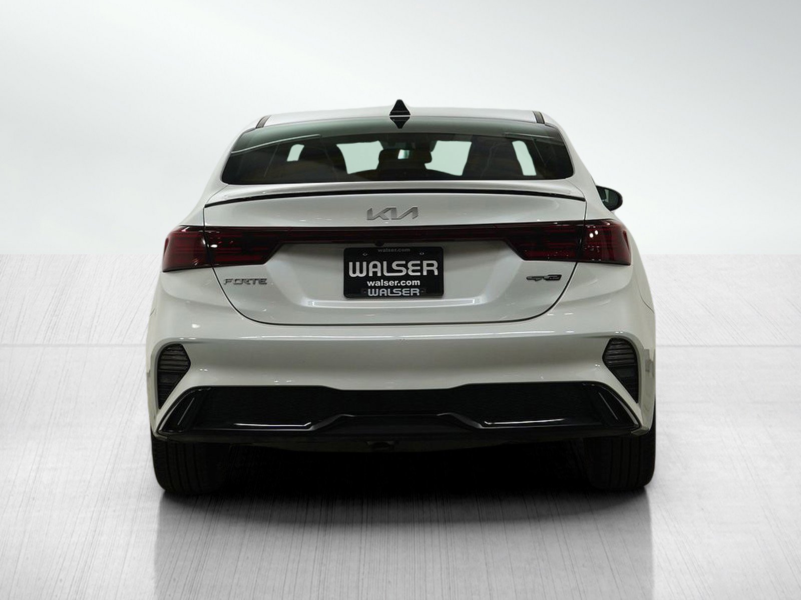 Used 2024 Kia Forte GT-Line image 6