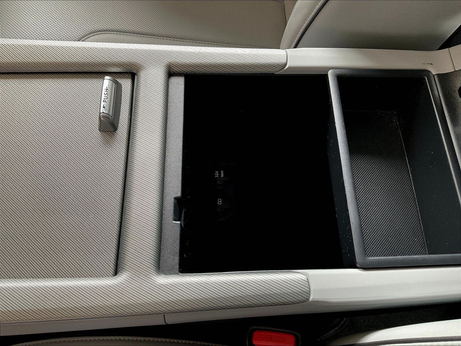 Used 2023 Hyundai Palisade SEL FWD image 16