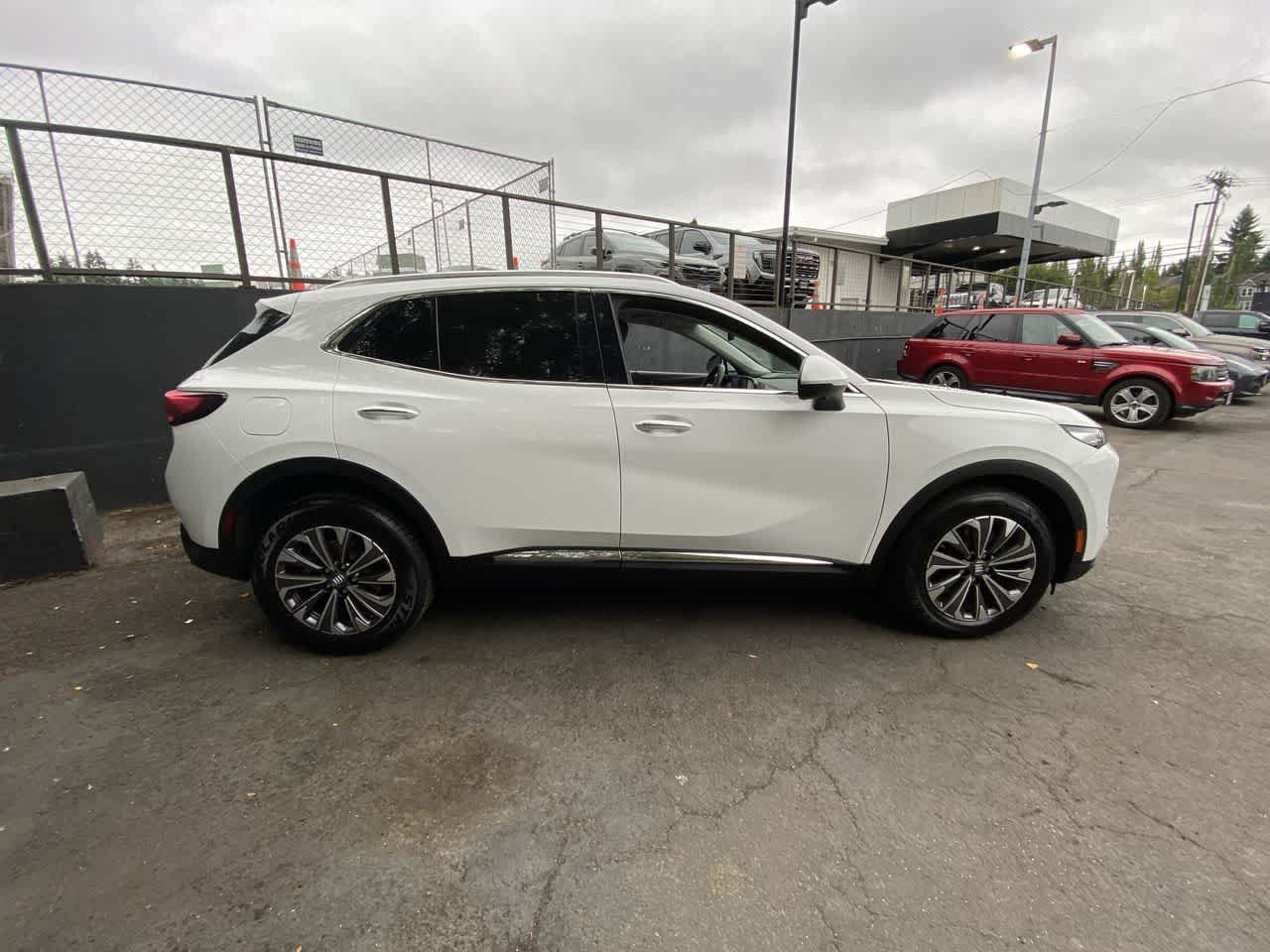Used 2024 Buick Envision Preferred AWD/4WD image 7