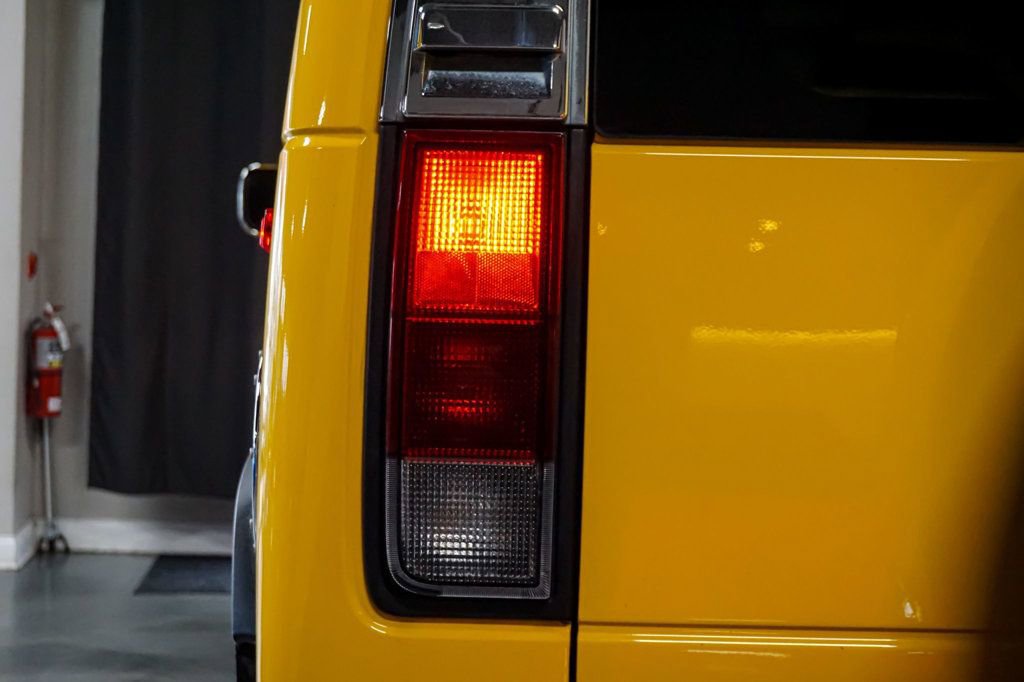 Used 2005 HUMMER H2 w/ Preferred Equipment Group image 67