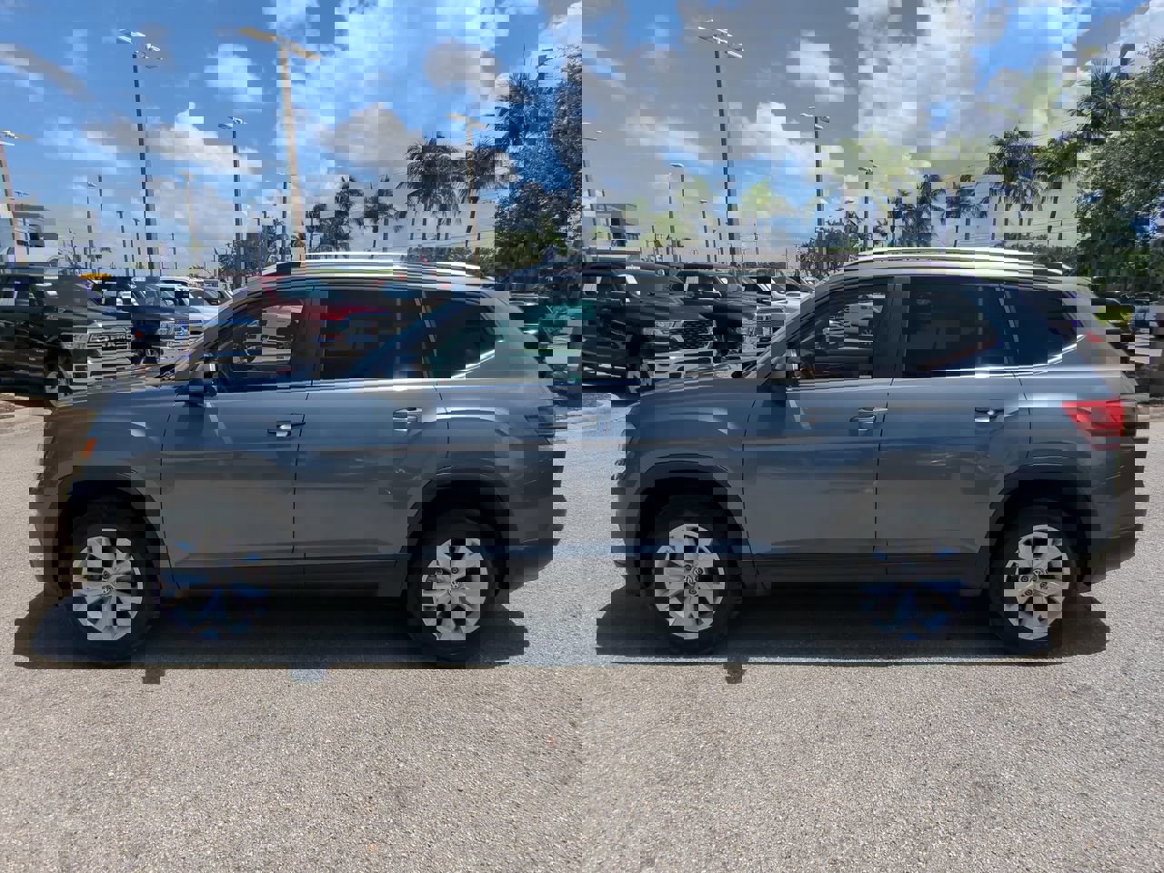 Used 2019 Volkswagen Atlas SE w/ Towing Package image 8