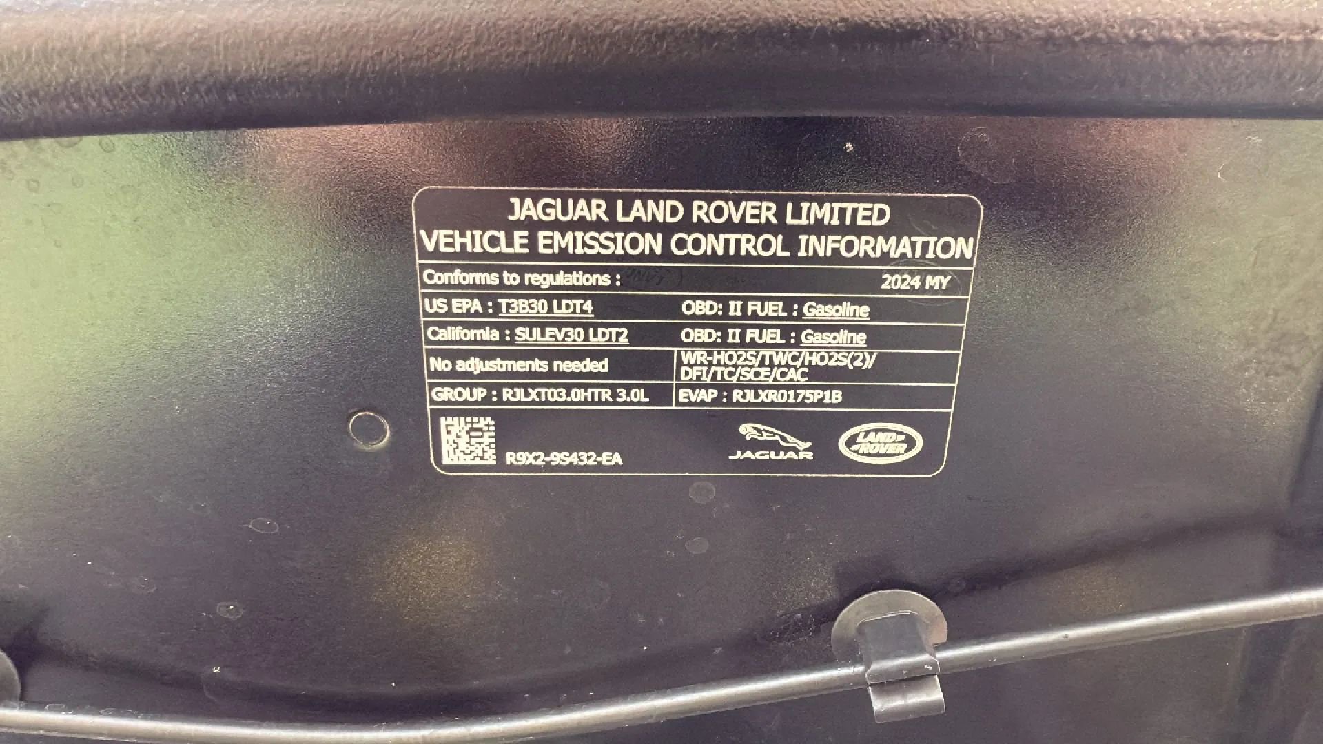 Used 2024 Land Rover Range Rover SE image 15