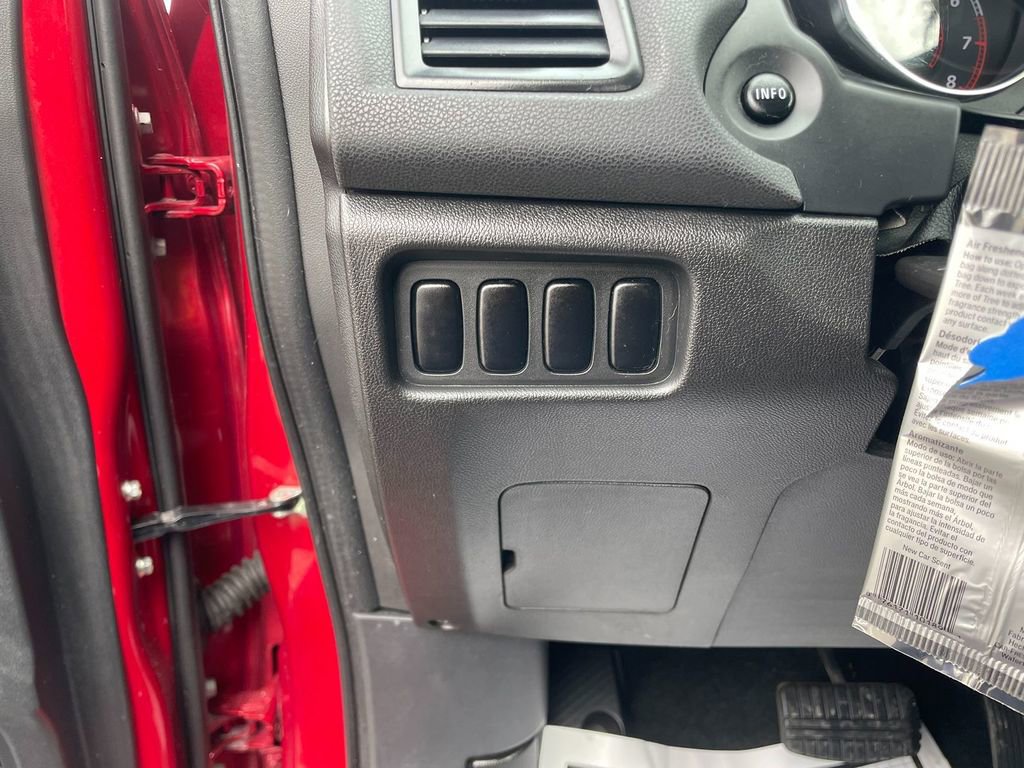 Used 2019 Mitsubishi Outlander Sport ES image 14