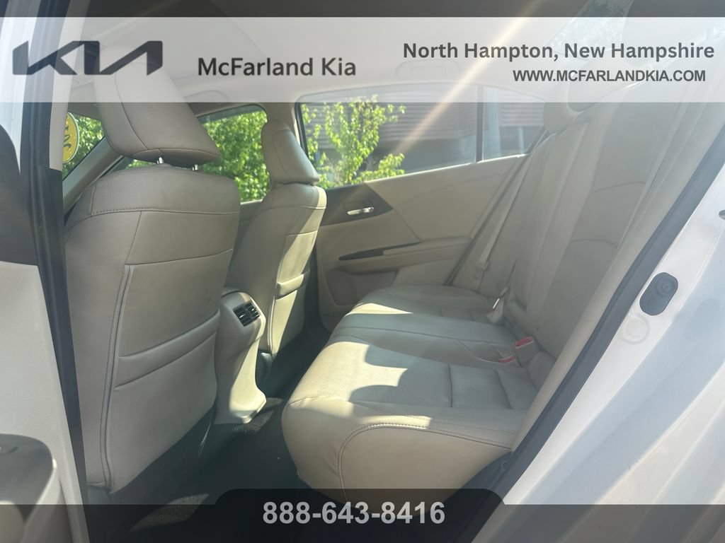 Used 2016 Honda Accord Touring image 26