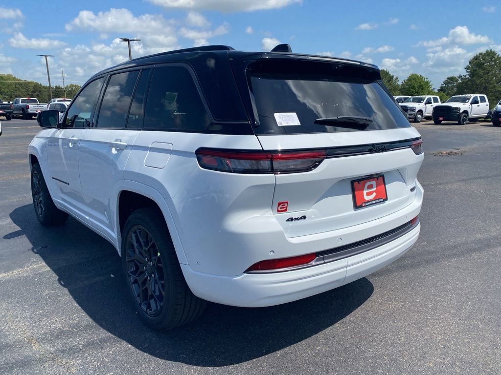New 2026 Jeep Grand Cherokee Summit AWD/4WD image 5