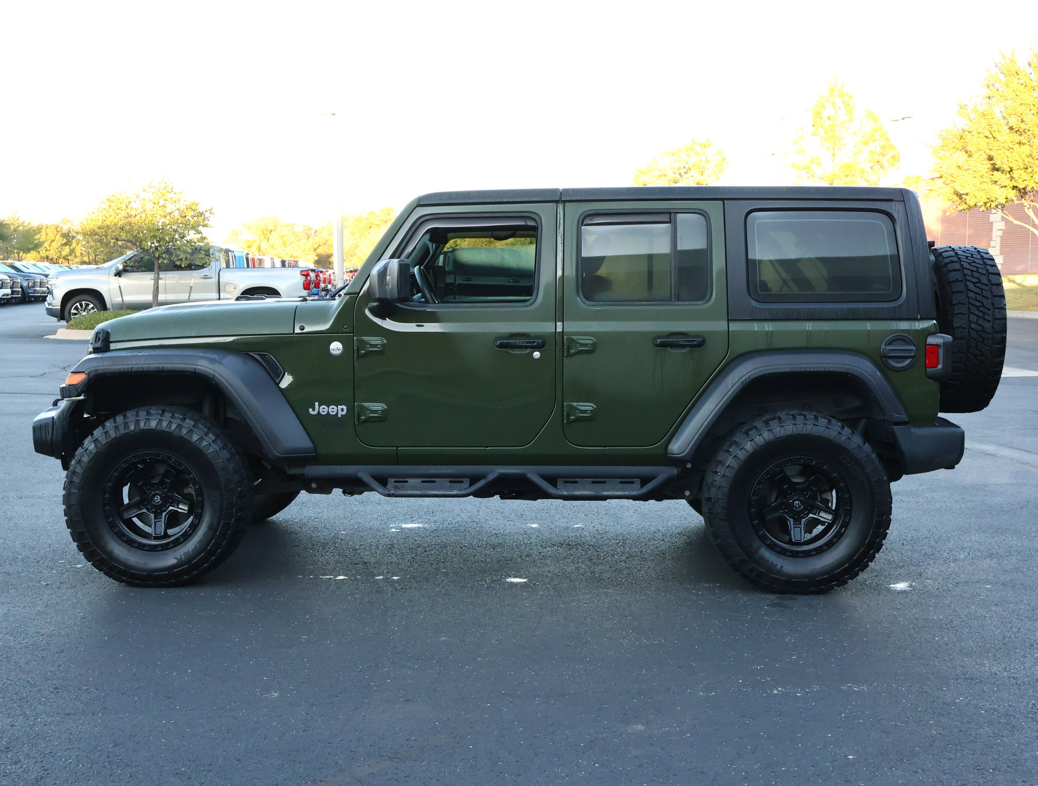 Used 2021 Jeep Wrangler Unlimited Sport image 29