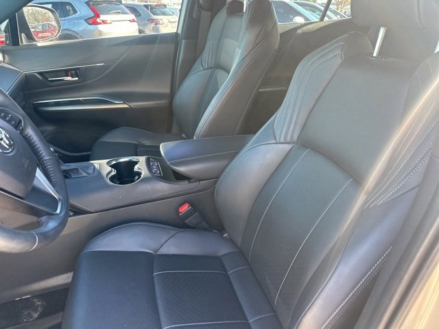 Used 2024 Toyota Venza Limited image 20