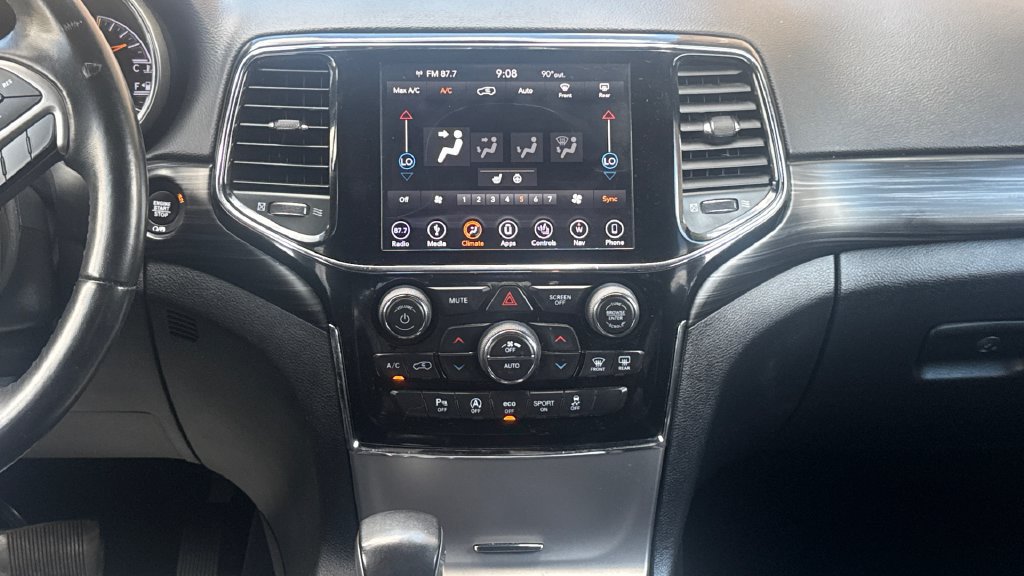Used 2019 Jeep Grand Cherokee Altitude AWD/4WD image 21