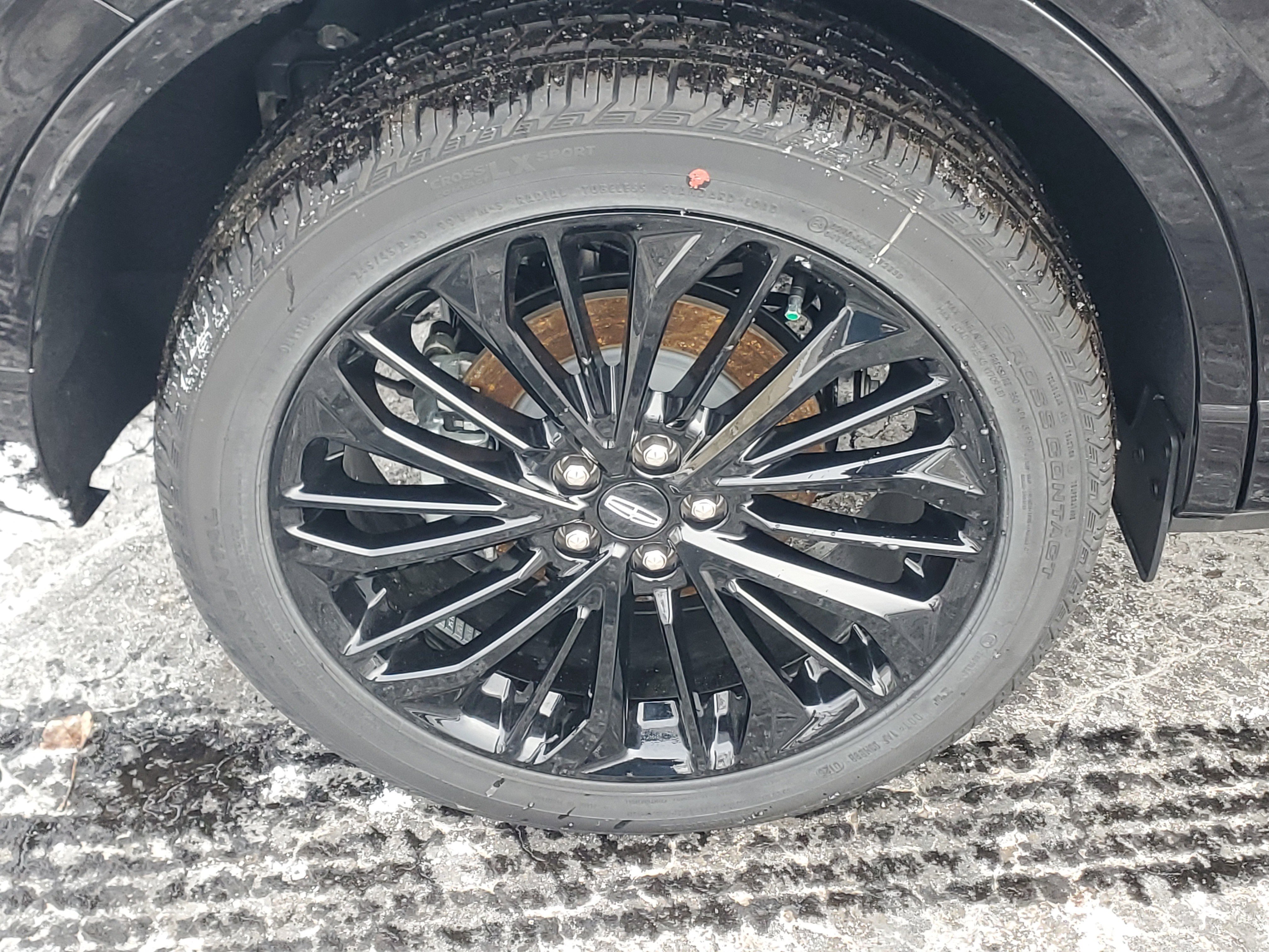 New 2025 Lincoln Corsair Reserve w/ Jet Appearance Package image 5