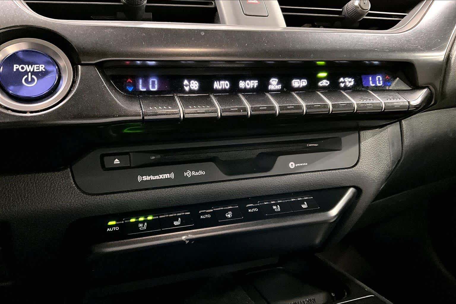 Used 2019 Lexus UX 250h w/ Premium Package AWD/4WD image 35