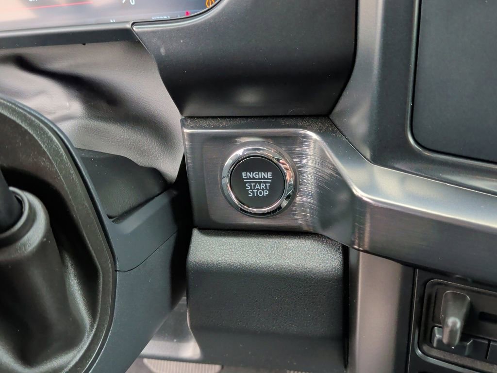 Used 2026 Ford F450 Lariat w/ FX4 Off-Road Package image 26