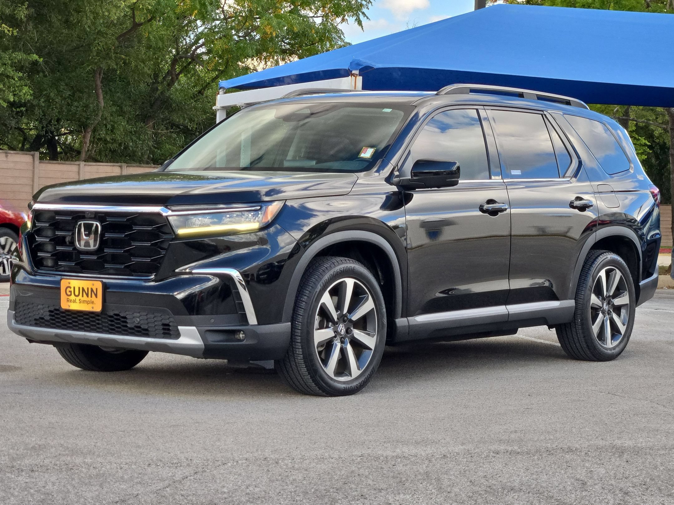 Used 2023 Honda Pilot Elite image 7