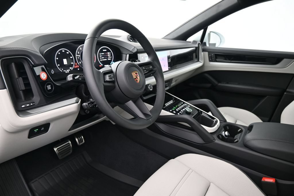New 2026 Porsche Cayenne S AWD/4WD image 4