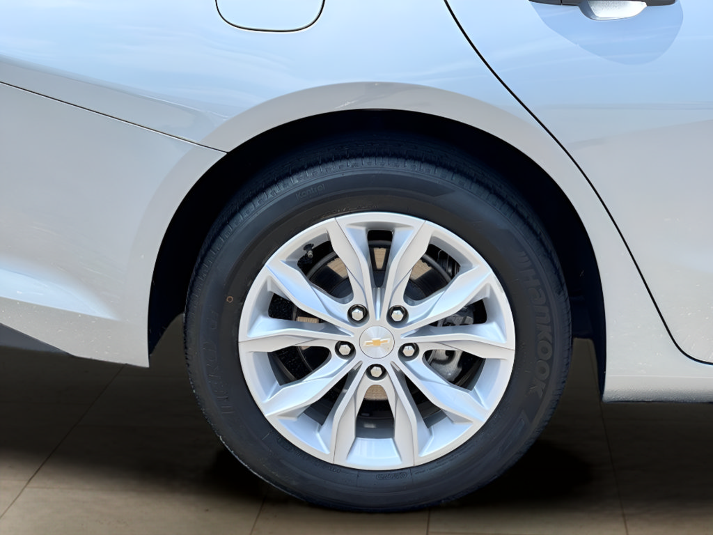 Used 2024 Chevrolet Malibu LT FWD image 36