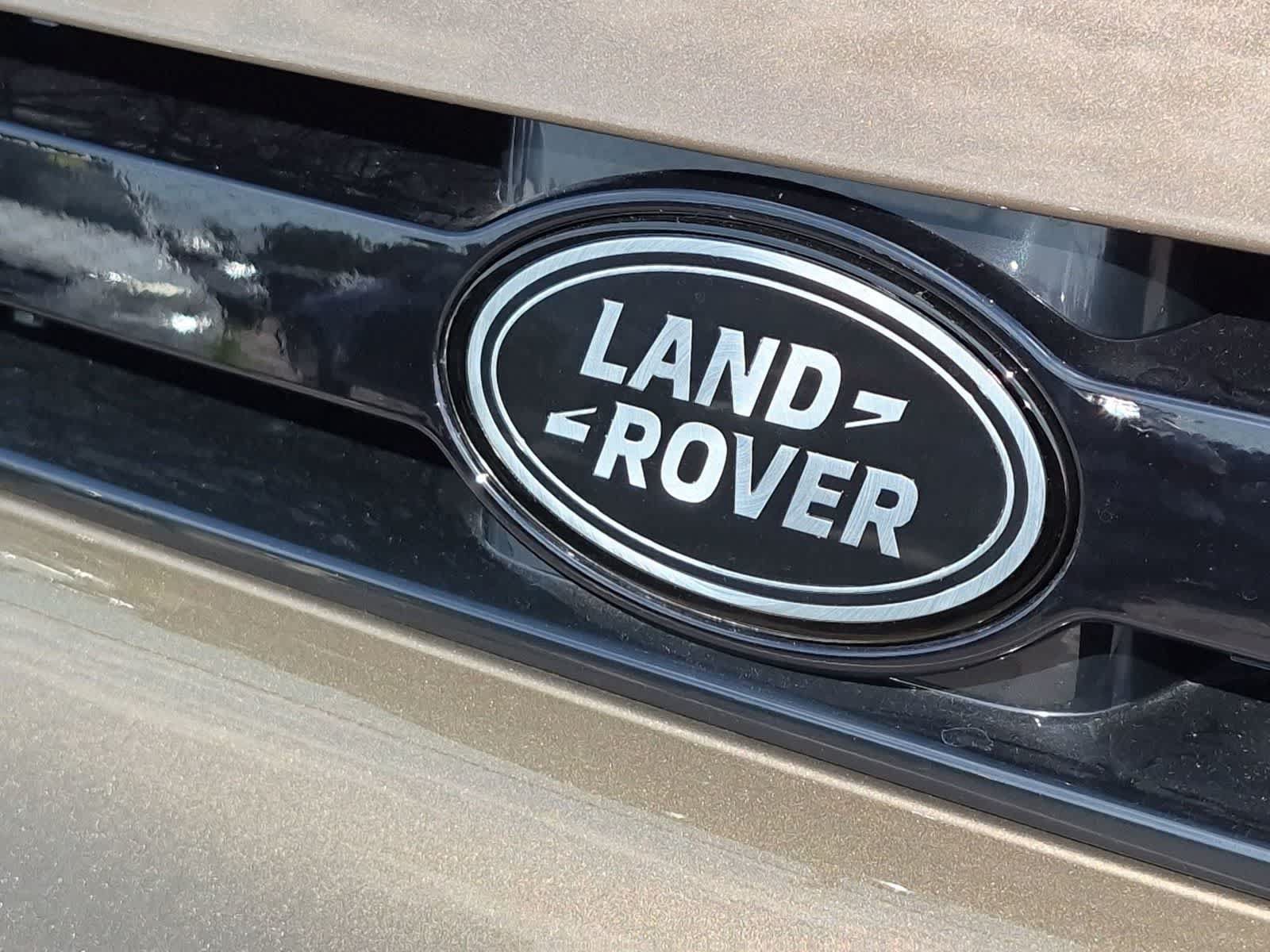 New 2026 Land Rover Defender 110 S AWD/4WD image 11