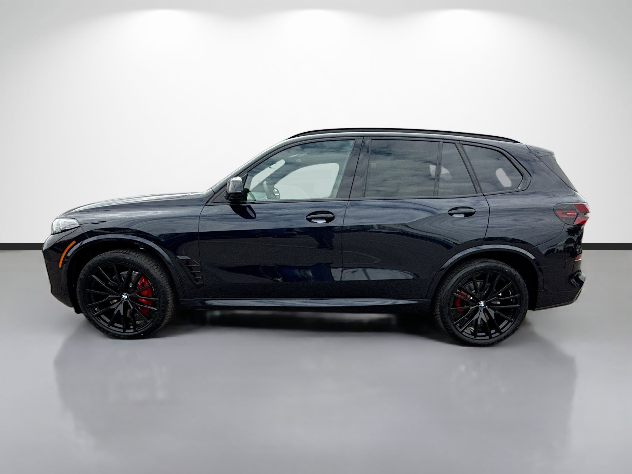 New 2026 BMW X5 xDrive40i w/ M Sport Package image 6