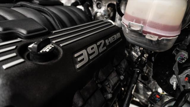 Used 2025 Jeep Gladiator Sport image 9