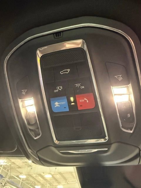 New 2025 Jeep Grand Cherokee L Limited w/ Trailer Tow Package image 24