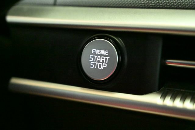 Used 2022 Kia K5 GT-Line image 38