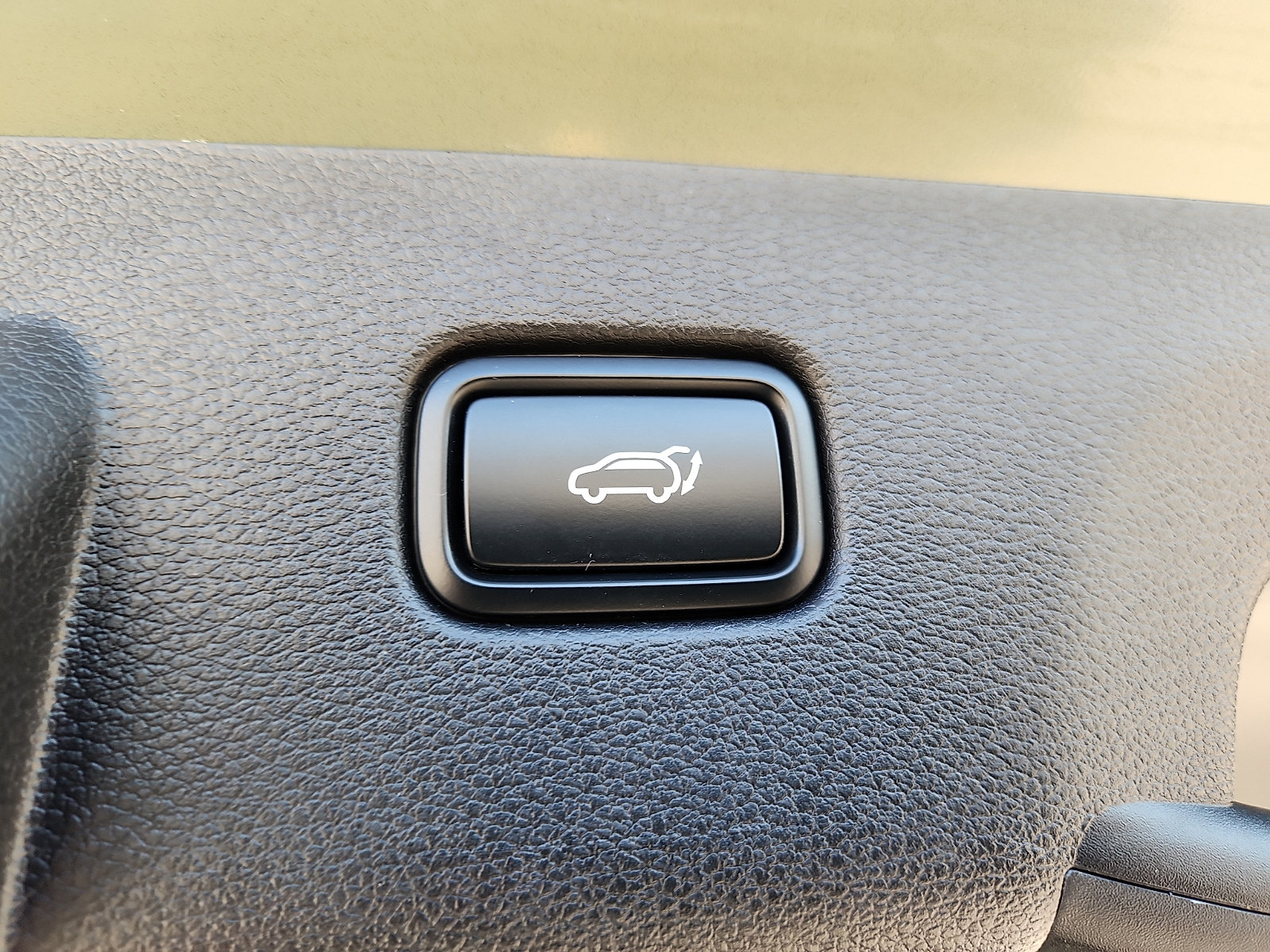 Used 2024 Kia Sportage X-Line w/ X-Line Premium Package AWD/4WD image 32
