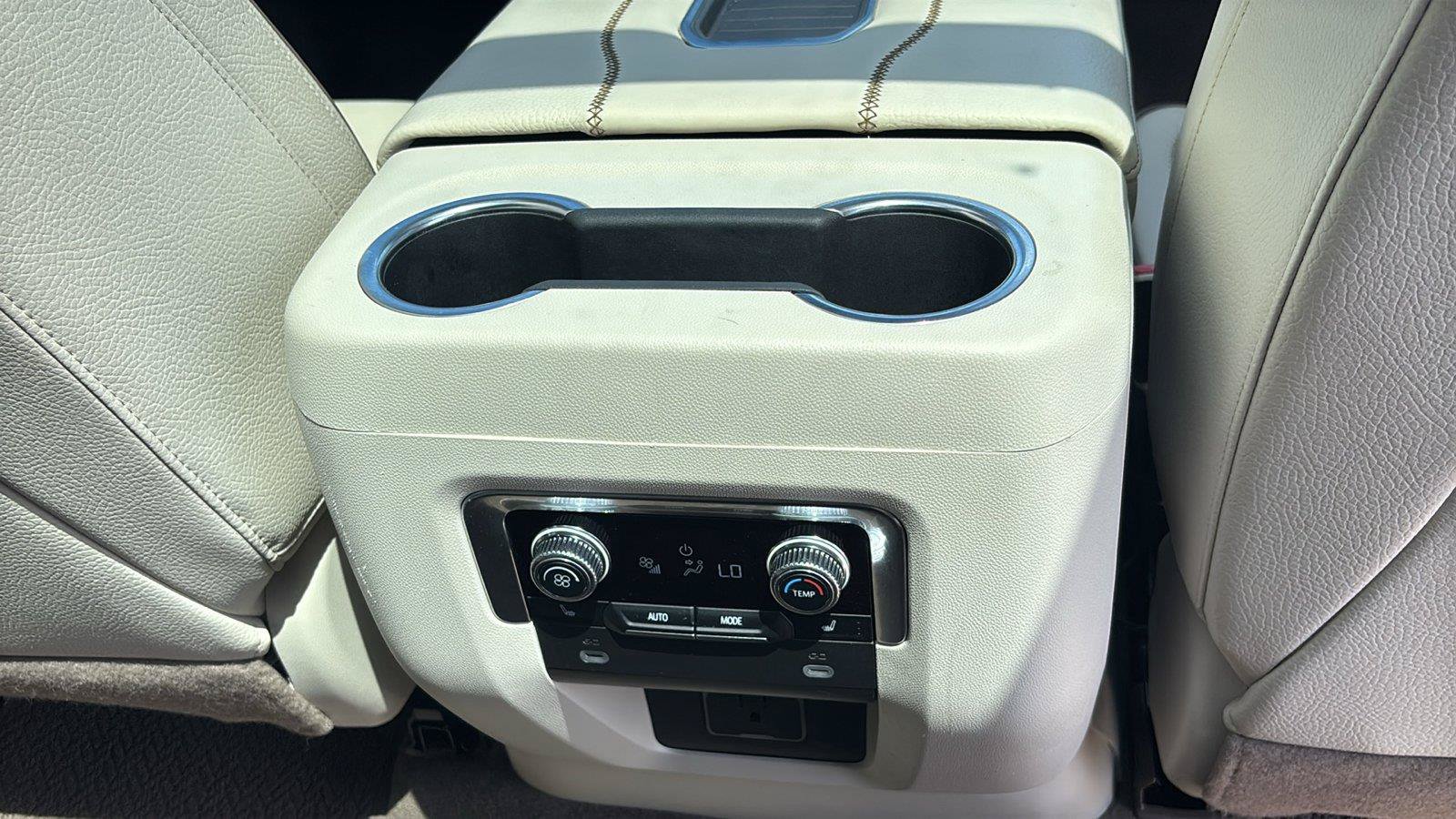 Certified 2023 GMC Yukon XL Denali RWD image 28