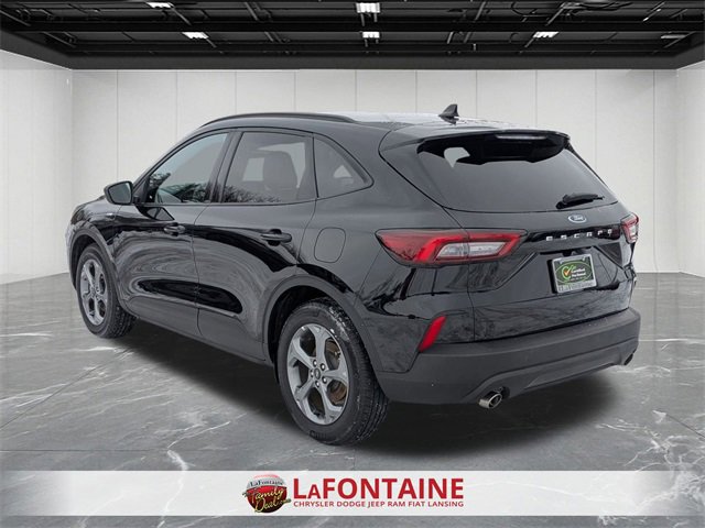 Used 2025 Ford Escape ST-Line image 3