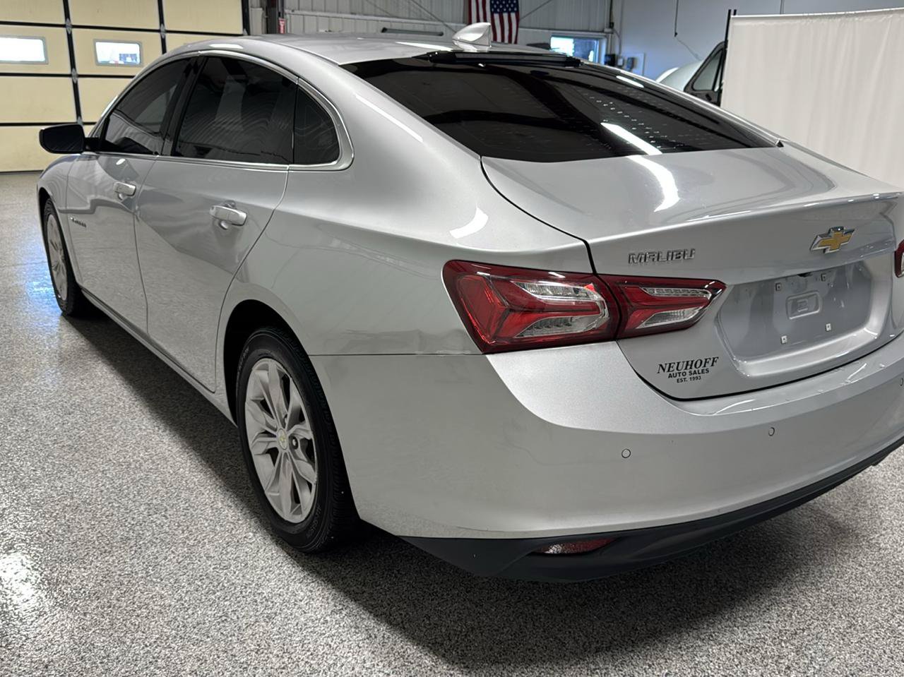 Used 2020 Chevrolet Malibu LT FWD image 7