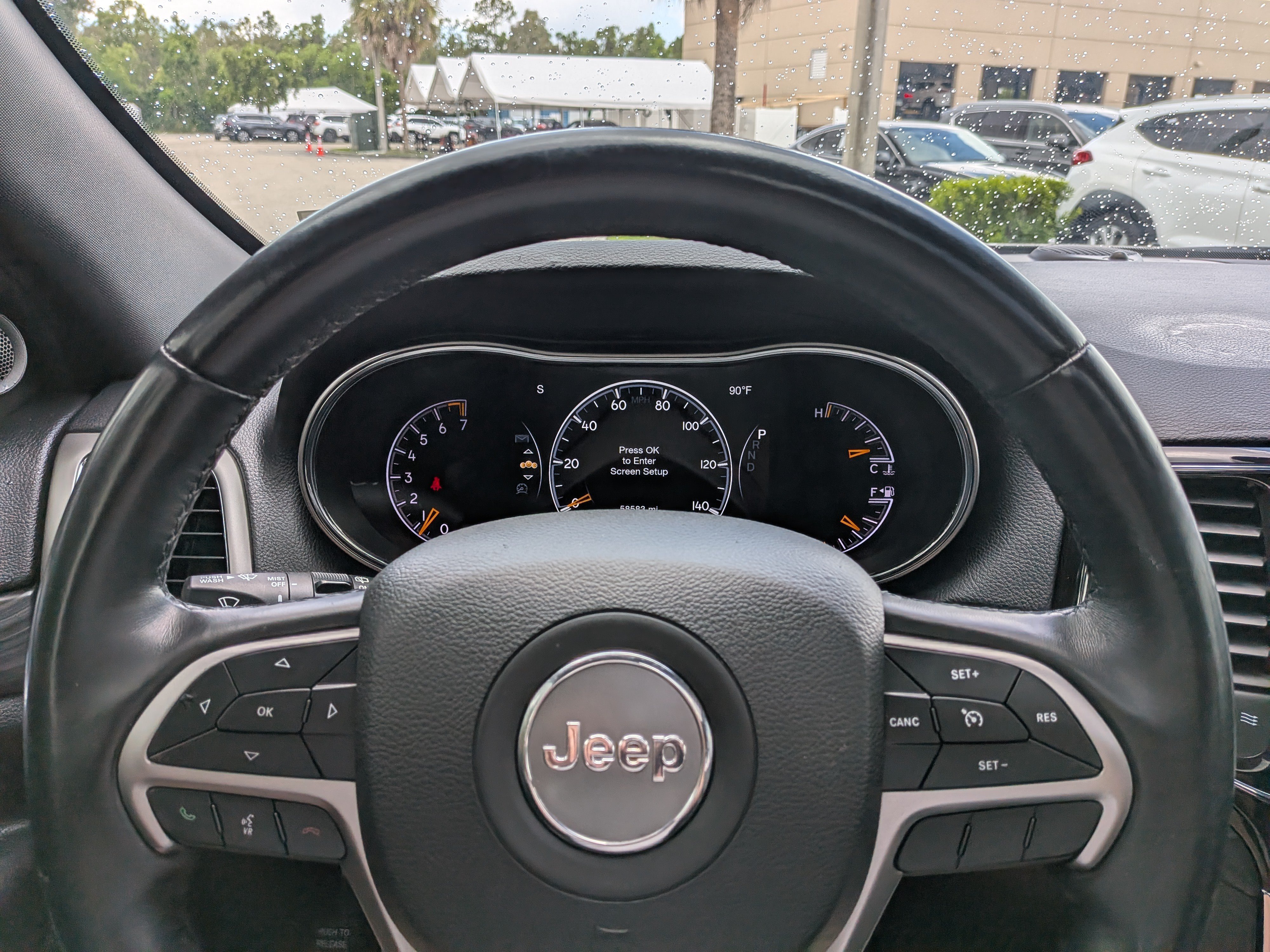 Used 2021 Jeep Grand Cherokee Laredo X AWD/4WD image 28