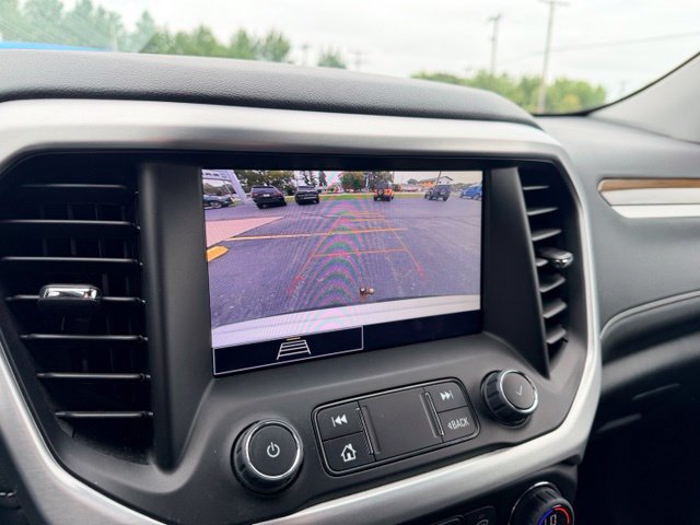 Used 2023 GMC Acadia SLE w/ LPO, Cargo Package AWD/4WD image 35