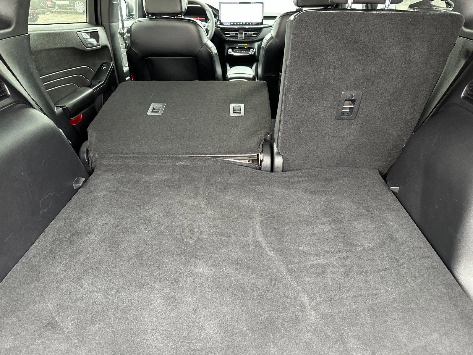 Certified 2024 Ford Escape ST-Line w/ Tech Pack #1 image 15