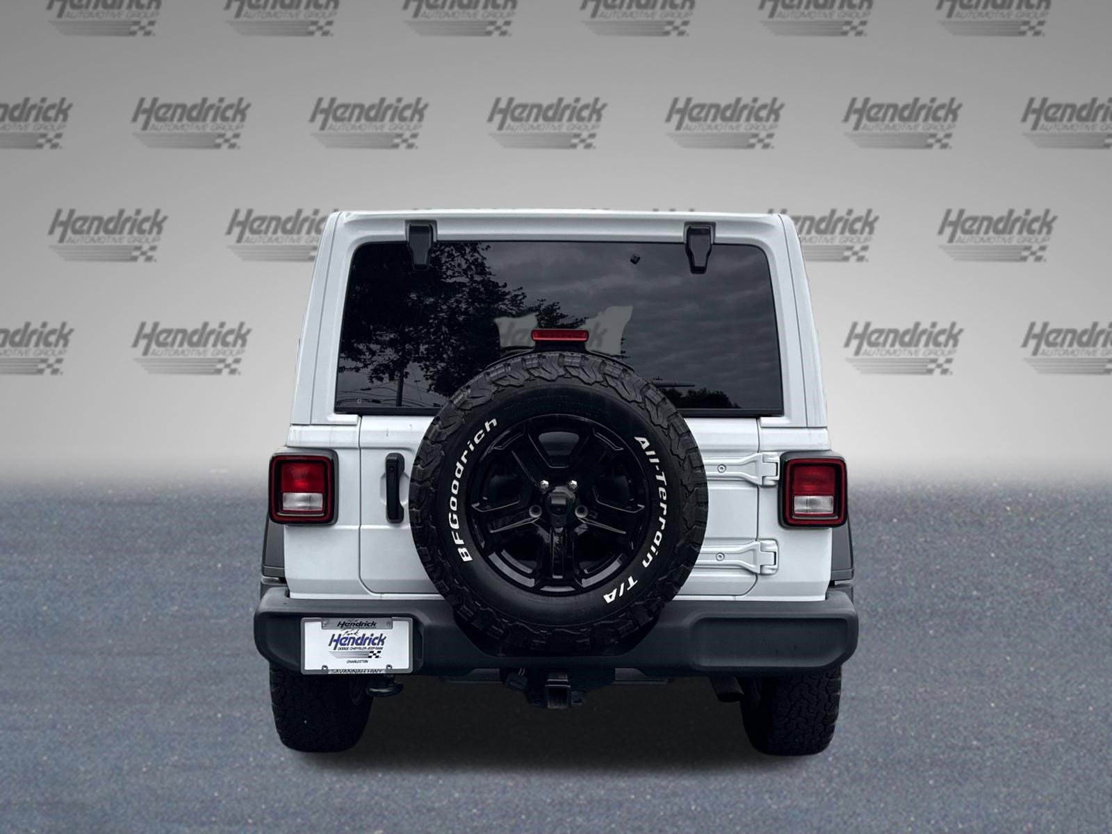 Used 2022 Jeep Wrangler Unlimited Sport w/ Sun And Sound Package AWD/4WD image 8