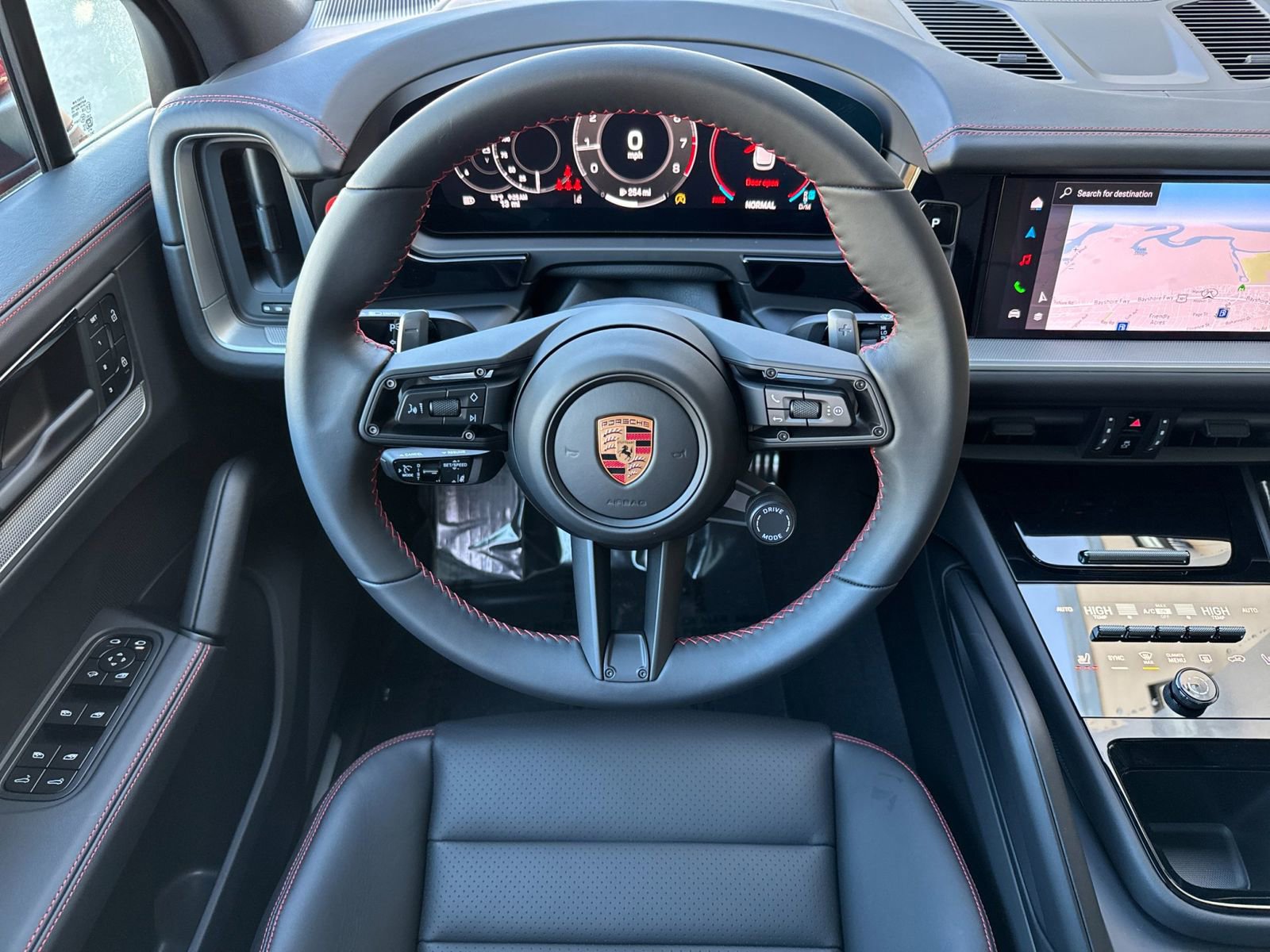 New 2026 Porsche Cayenne S image 16