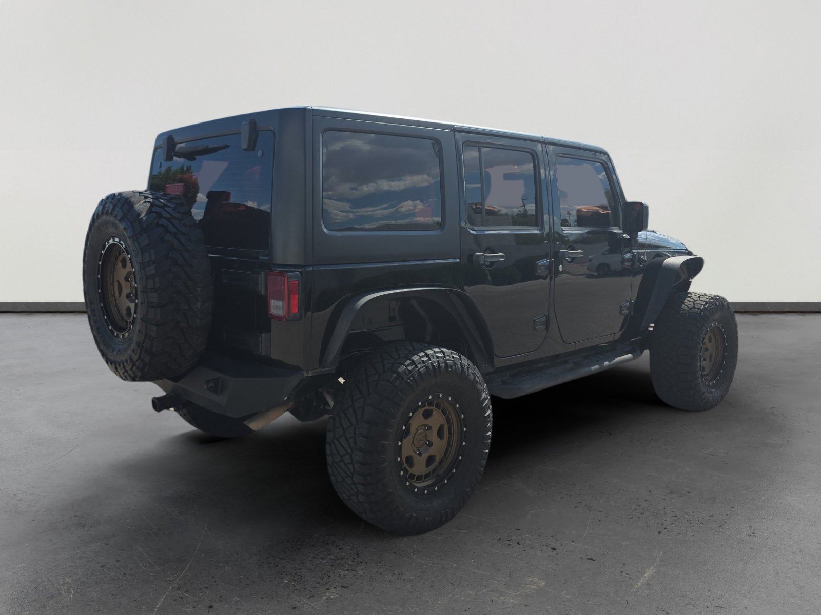 Used 2016 Jeep Wrangler Unlimited Sport w/ Connectivity Group AWD/4WD image 5