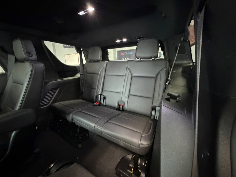 Used 2025 GMC Yukon Denali AWD/4WD image 46