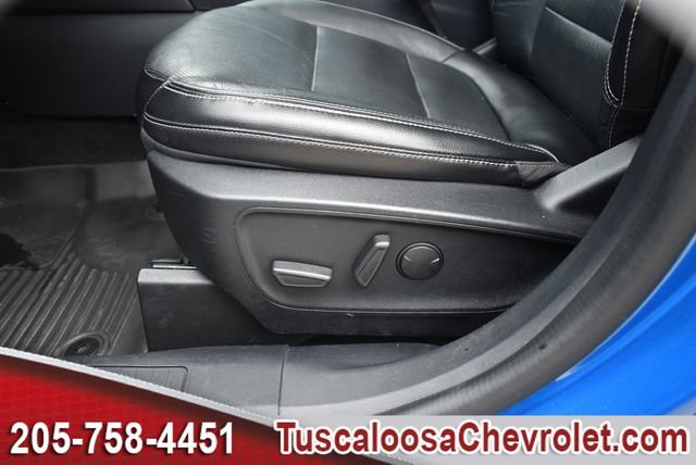 Used 2020 Ford Escape Titanium image 22