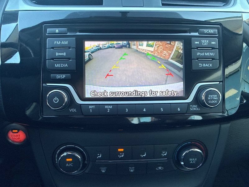 Used 2017 Nissan Sentra SV FWD image 25
