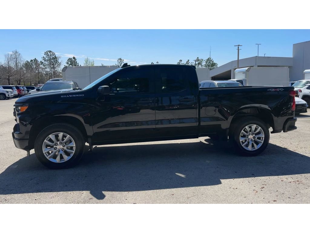 Certified 2024 Chevrolet Silverado 1500 Custom image 5