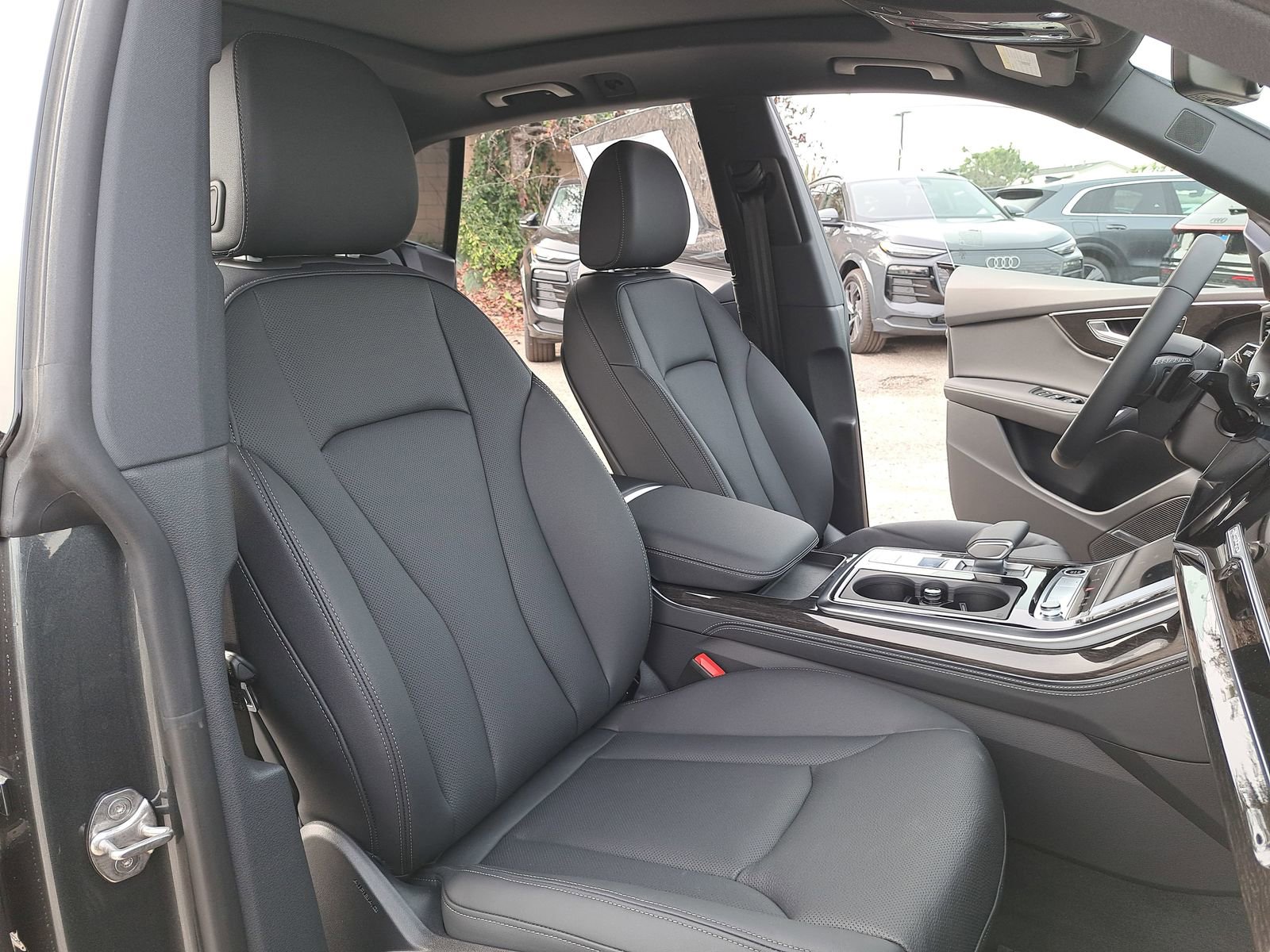 New 2026 Audi Q8 Premium Plus image 10