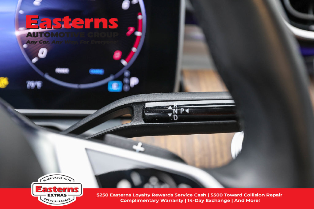 Used 2023 Mercedes-Benz C 300 4MATIC Sedan image 14