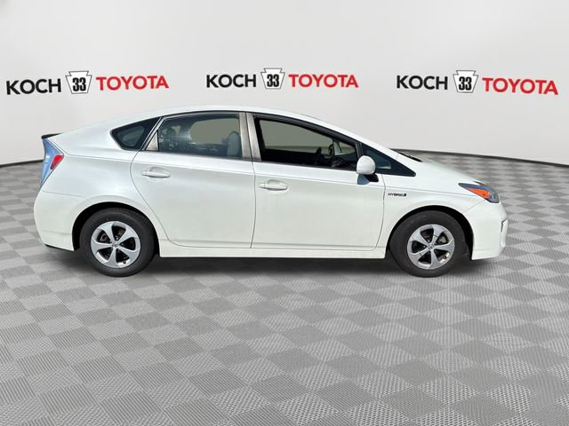 Used 2015 Toyota Prius Two FWD image 9