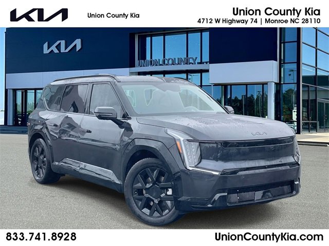 New 2026 Kia EV9 Land w/ Nightfall Edition Package image 1