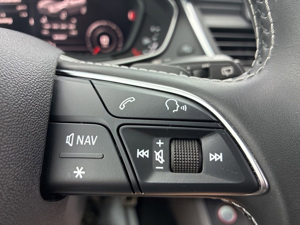 Used 2020 Audi SQ5 Prestige w/ Prestige Package AWD/4WD image 21