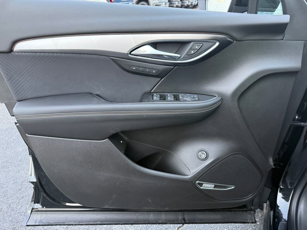 New 2026 Buick Envision Sport Touring image 16