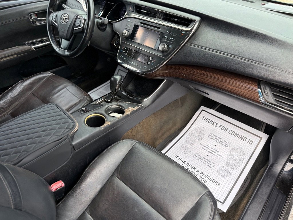 Used 2013 Toyota Avalon XLE FWD image 12