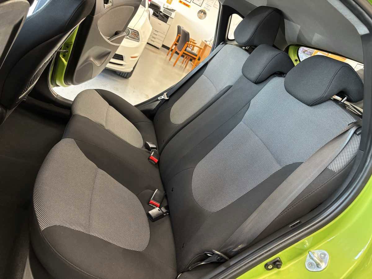 Used 2012 Hyundai Accent GS image 22